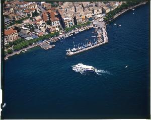 SC_F_SUP-3a050-0000032_IMG-0000001564