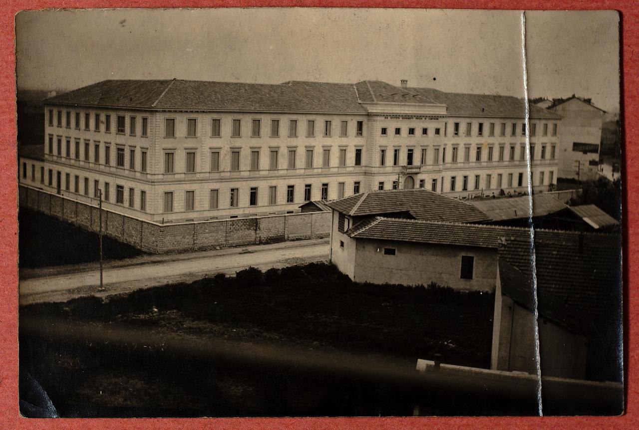 SW_F_SUP-SWIS1-0000496_IMG-0000000001