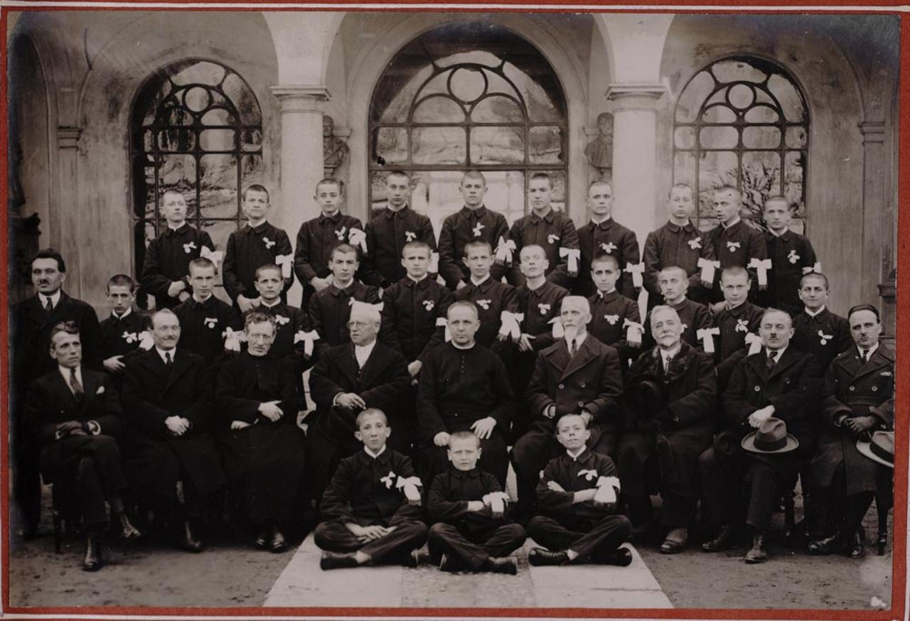 SW_F_SUP-SWIS1-0000913_IMG-0000000001