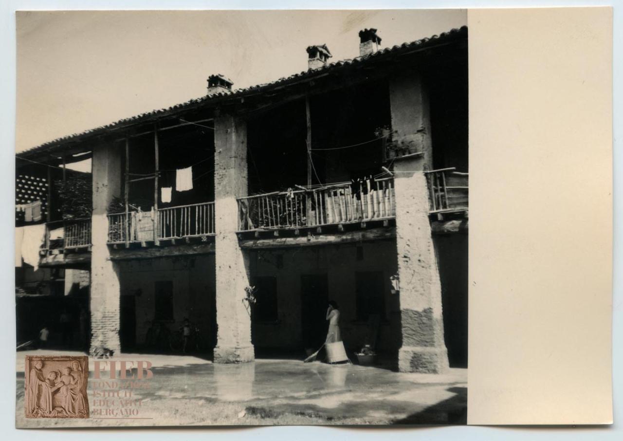 SW_F_SUP-SWEB1-0000425_IMG-0000000001