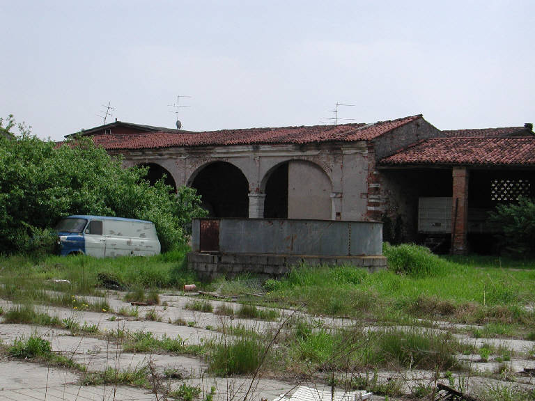 Barchessa di Palazzo Modonesi (barchessa) - Borgosatollo (BS) 