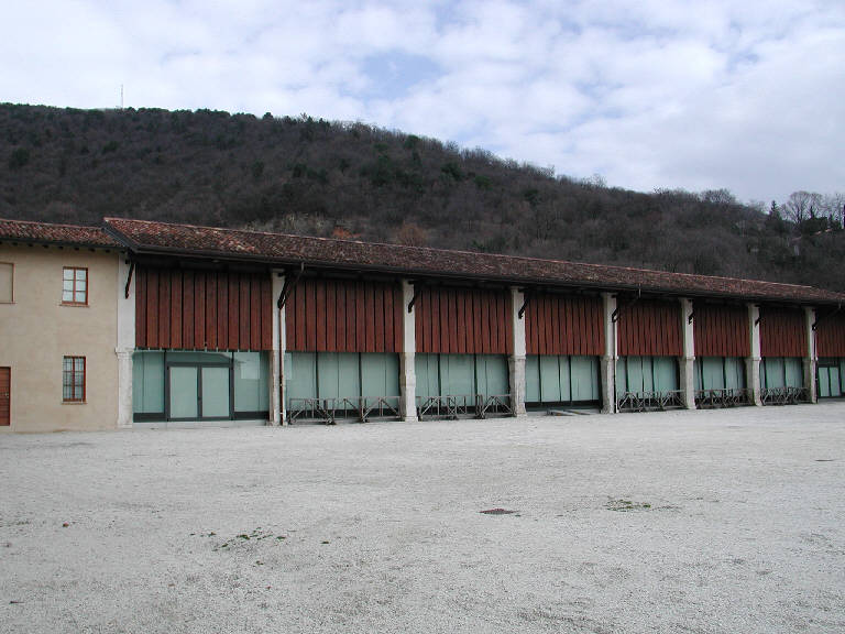 Fienile del Monastero di S. Eufemia della Fonte (fienile) - Brescia (BS) 