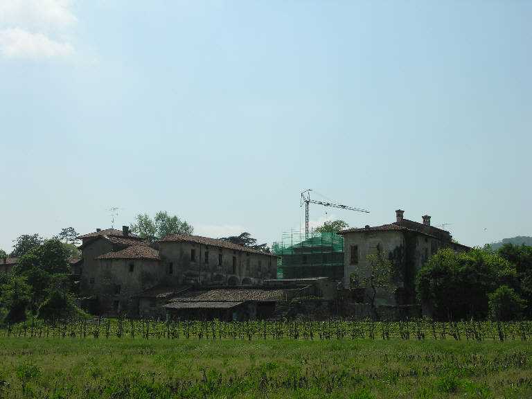 Cascina Grumi - complesso (cascina) - Corte Franca (BS) 
