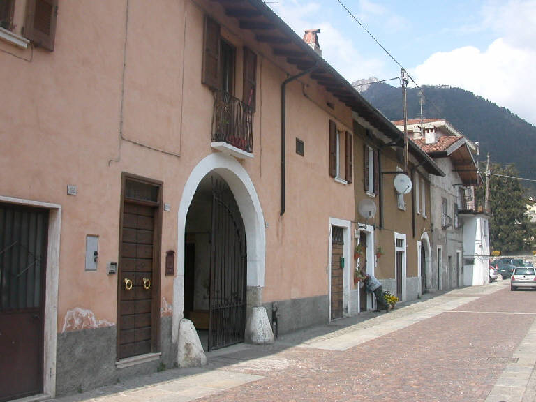 Palazzo Via Zanardelli 176 (palazzo) - Gardone Val Trompia (BS) 
