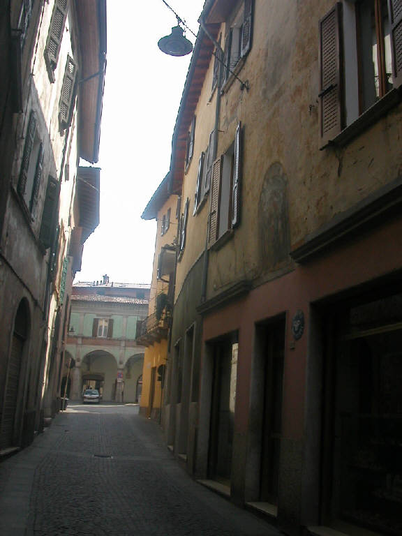 Palazzo Vicolo Zanardelli 408 (palazzo) - Gardone Val Trompia (BS) 