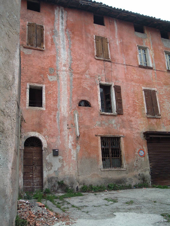 Palazzo Via Vittorio Veneto 3 (palazzo) - Lumezzane (BS) 
