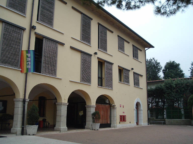 Casa del giovane (casa) - Lumezzane (BS) 