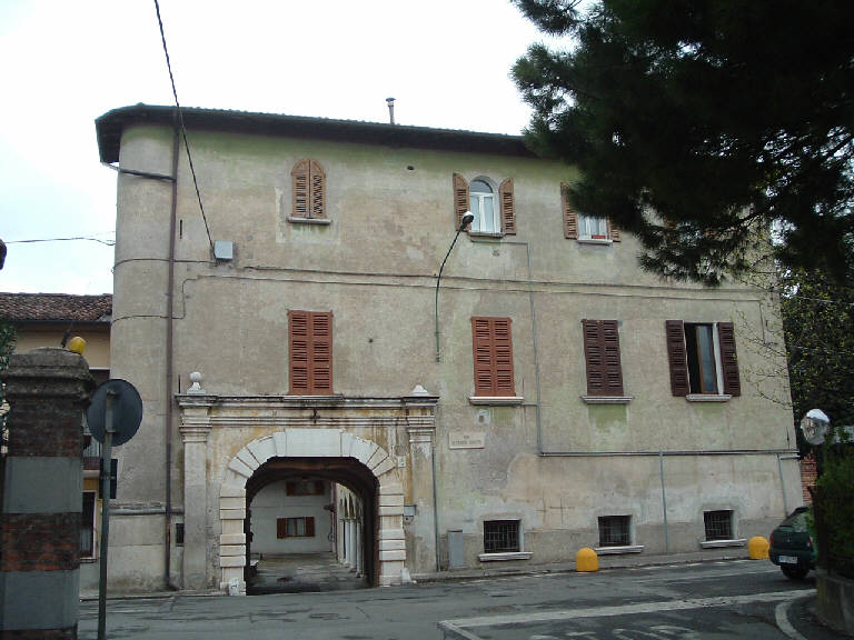 Palazzo Via Vittorio Veneto 10 (palazzo) - Collebeato (BS) 