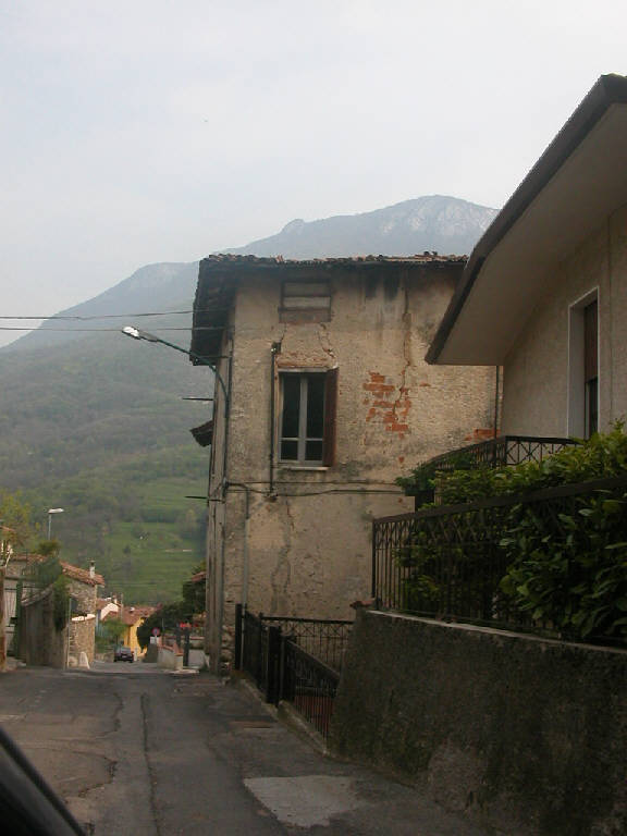 Palazzo Via Nazionale 22 (palazzo) - Caino (BS) 