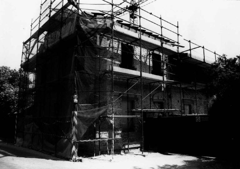 Casa dell'Aiuto (casa) - Opera (MI) 