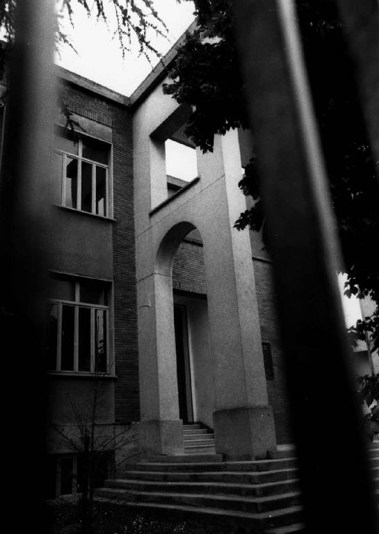 Scuola elementare Gemelli (scuola) - Pieve Emanuele (MI) 