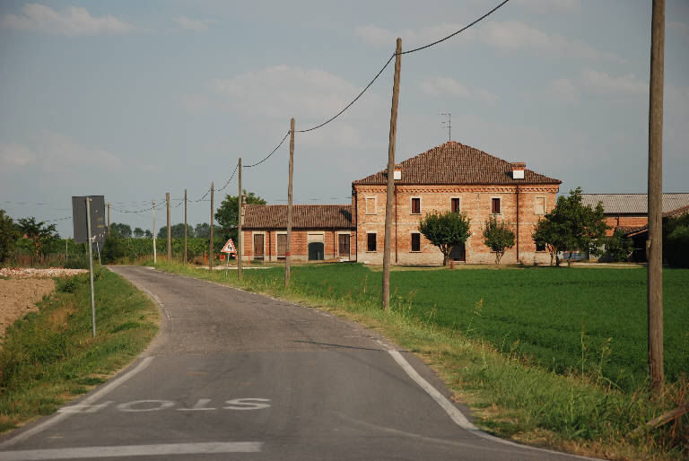 Il Palazzone - complesso (cascina) - Gonzaga (MN) 