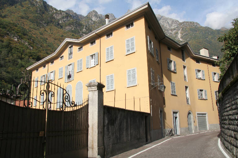 Birrificio Ritter (ex) (birrificio) - Chiavenna (SO) 