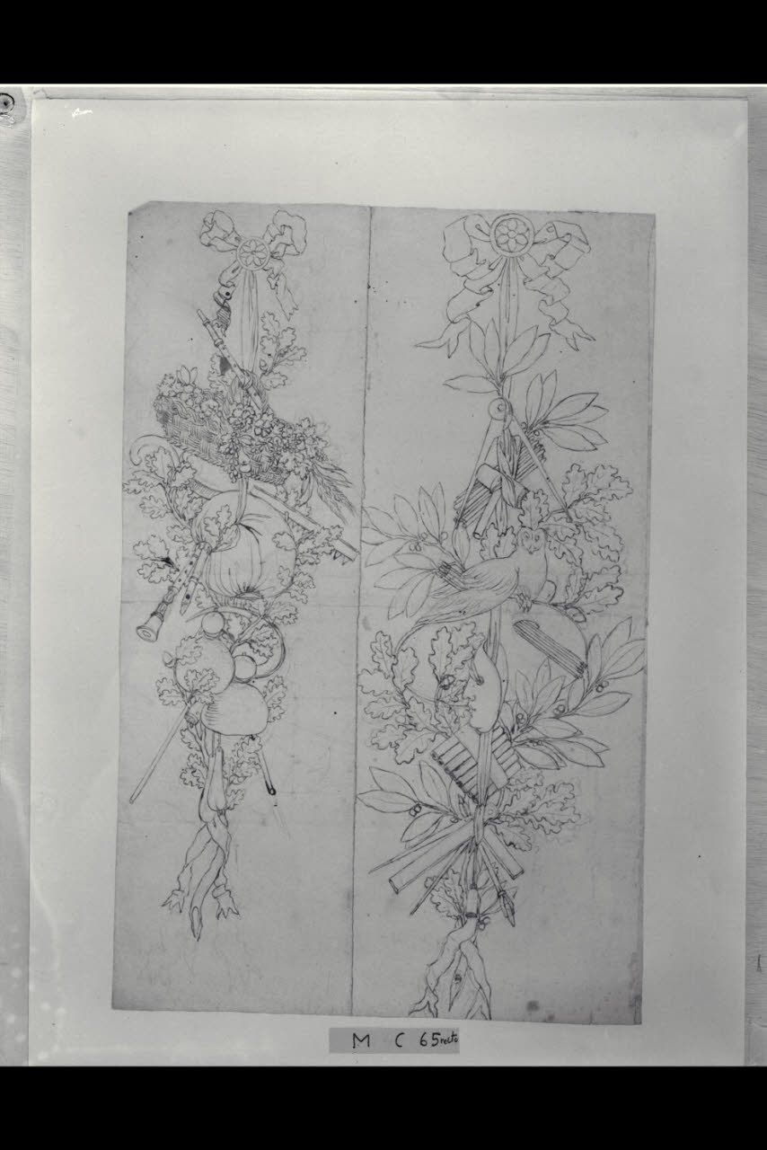 Due trofei con attributi vari (disegno) di Maggiolini (bottega) (secc. XVIII/ XIX)