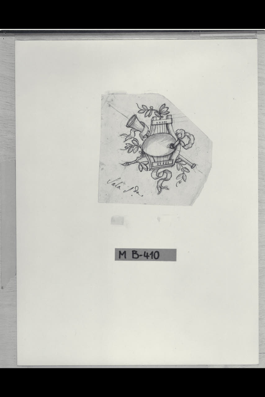 Trofeo allegorico (disegno) di Maggiolini (bottega) (secc. XVIII/ XIX)