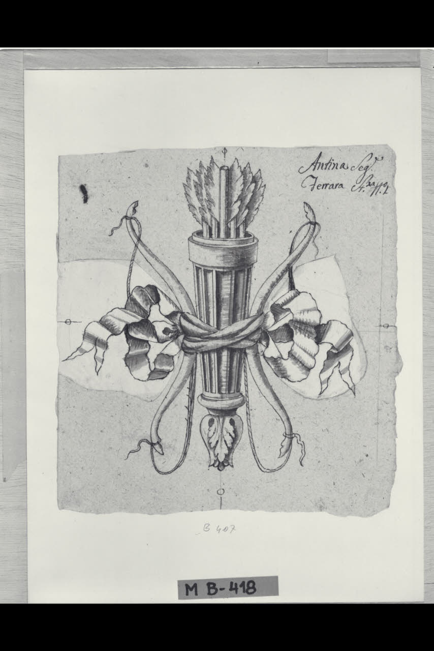 Faretra e due archi tenuti da una galla (disegno) di Maggiolini (bottega) (secc. XVIII/ XIX)