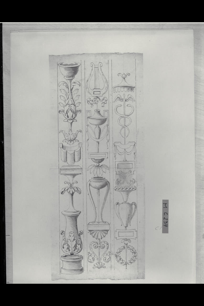 Tre candelabre (disegno) di Maggiolini (bottega) (secc. XVIII/ XIX)