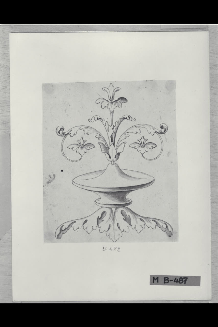 Elemento di candelabra con foglie d'acanto (disegno) di Maggiolini (bottega) (secc. XVIII/ XIX)