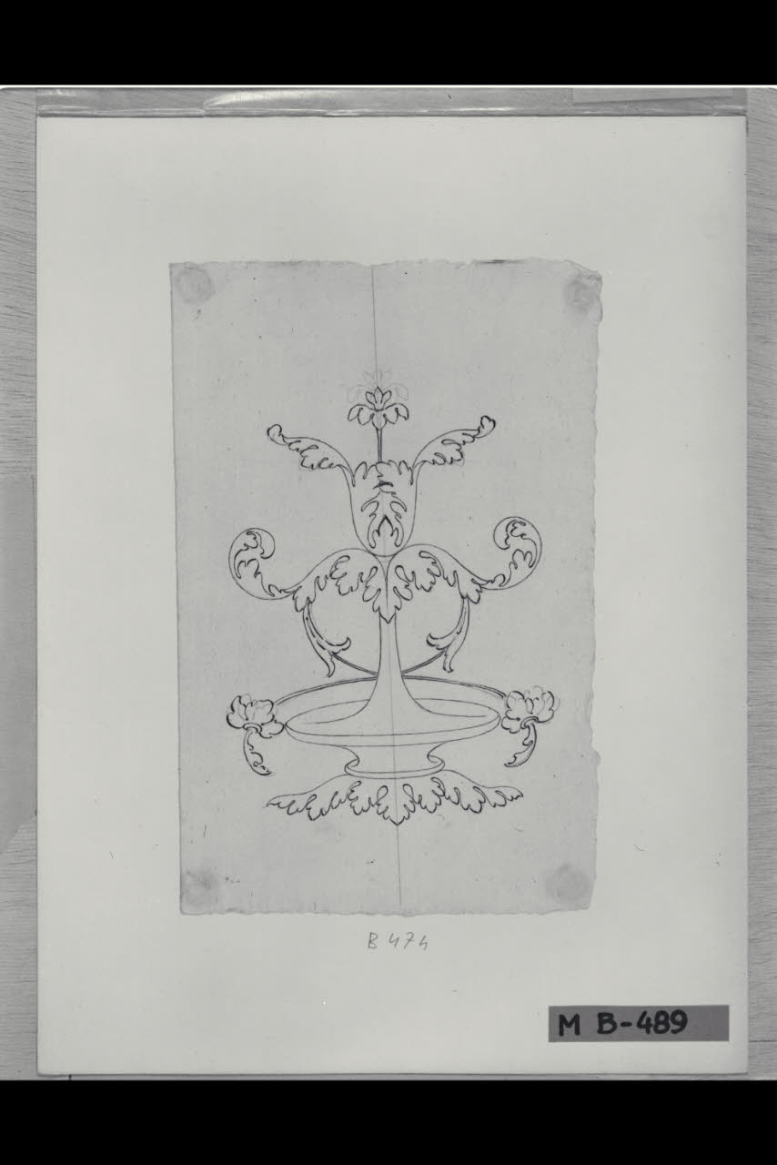 Elemento di candelabra con foglie d'acanto (disegno) di Maggiolini (bottega) (secc. XVIII/ XIX)