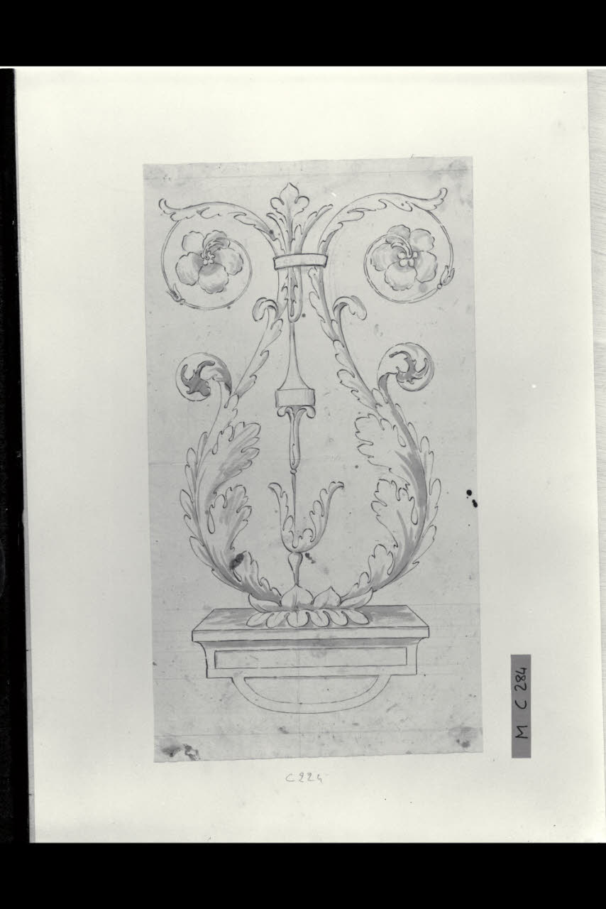 Decorazione a motivi fogliacei (disegno) di Maggiolini (bottega) (secc. XVIII/ XIX)