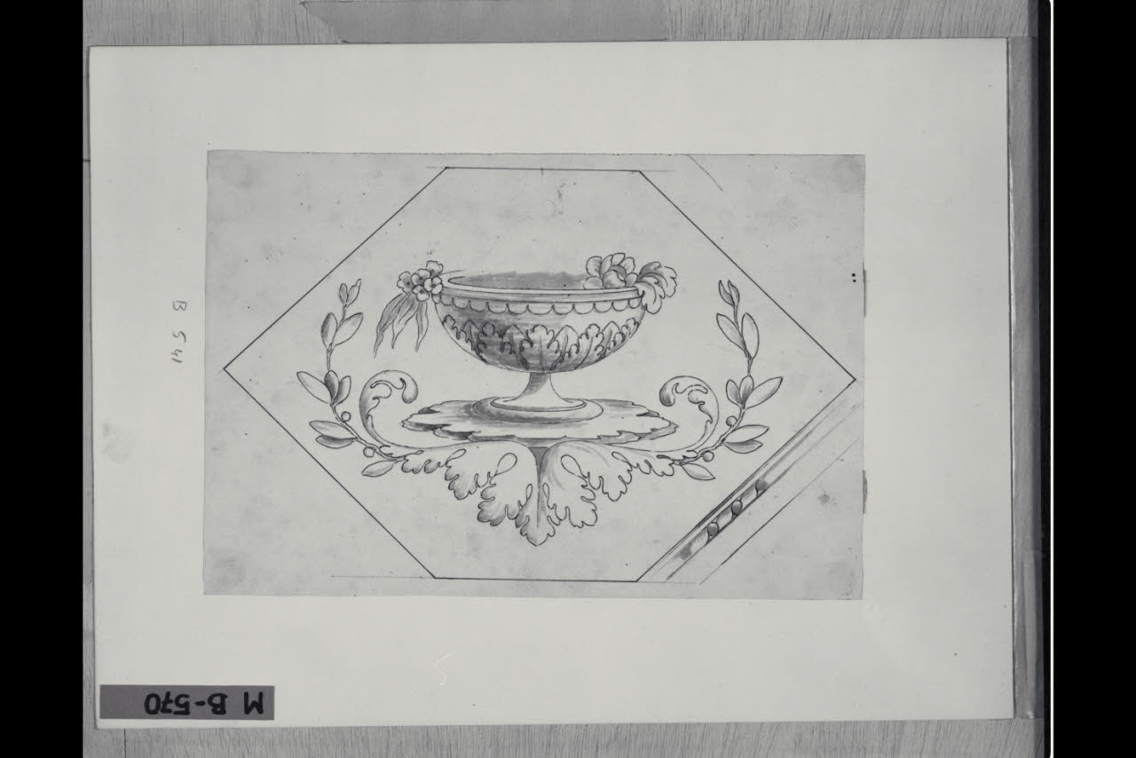 Coppa con elementi fogliacei (disegno) di Maggiolini (bottega) (secc. XVIII/ XIX)