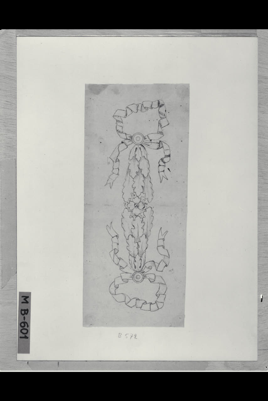 Nastri con foglie di quercia (disegno) di Maggiolini (bottega) (secc. XVIII/ XIX)