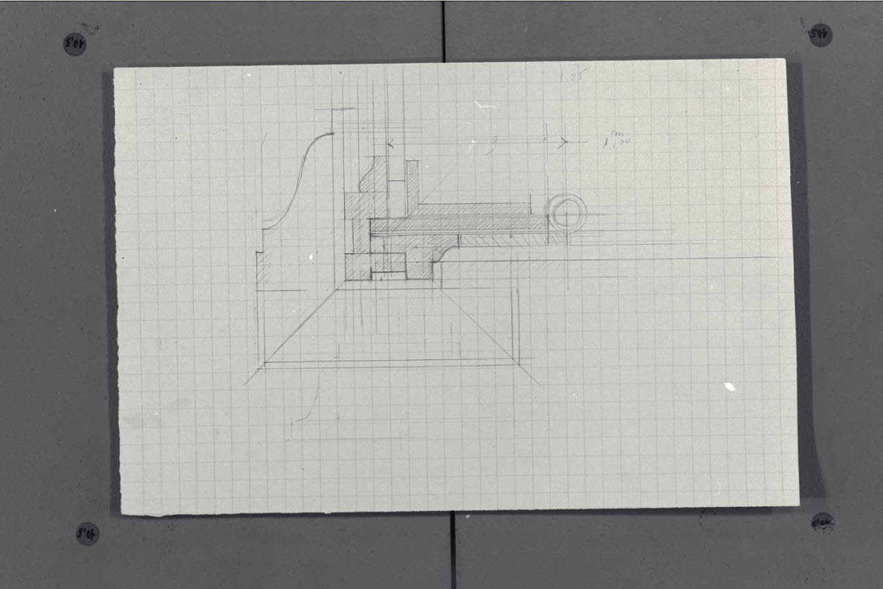 Dettaglio probabilmente di un serramento nella Nuova Pinacoteca Vaticana (disegno) di Beltrami, Luca ((?)) (sec. XX)