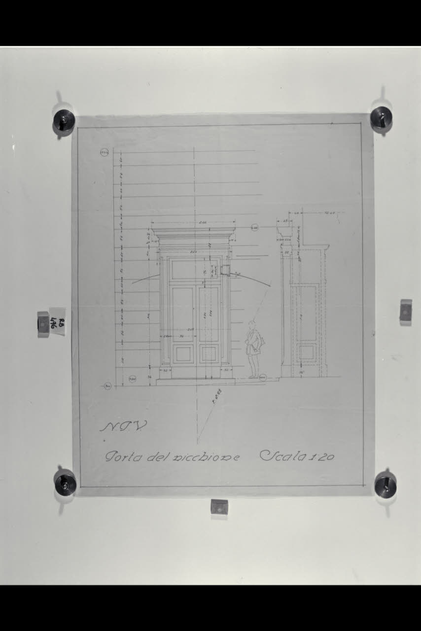 Alzato della porta del Nicchione nella Nuova Pinacoteca Vaticana (disegno) di Beltrami, Luca ((?)) (sec. XX)