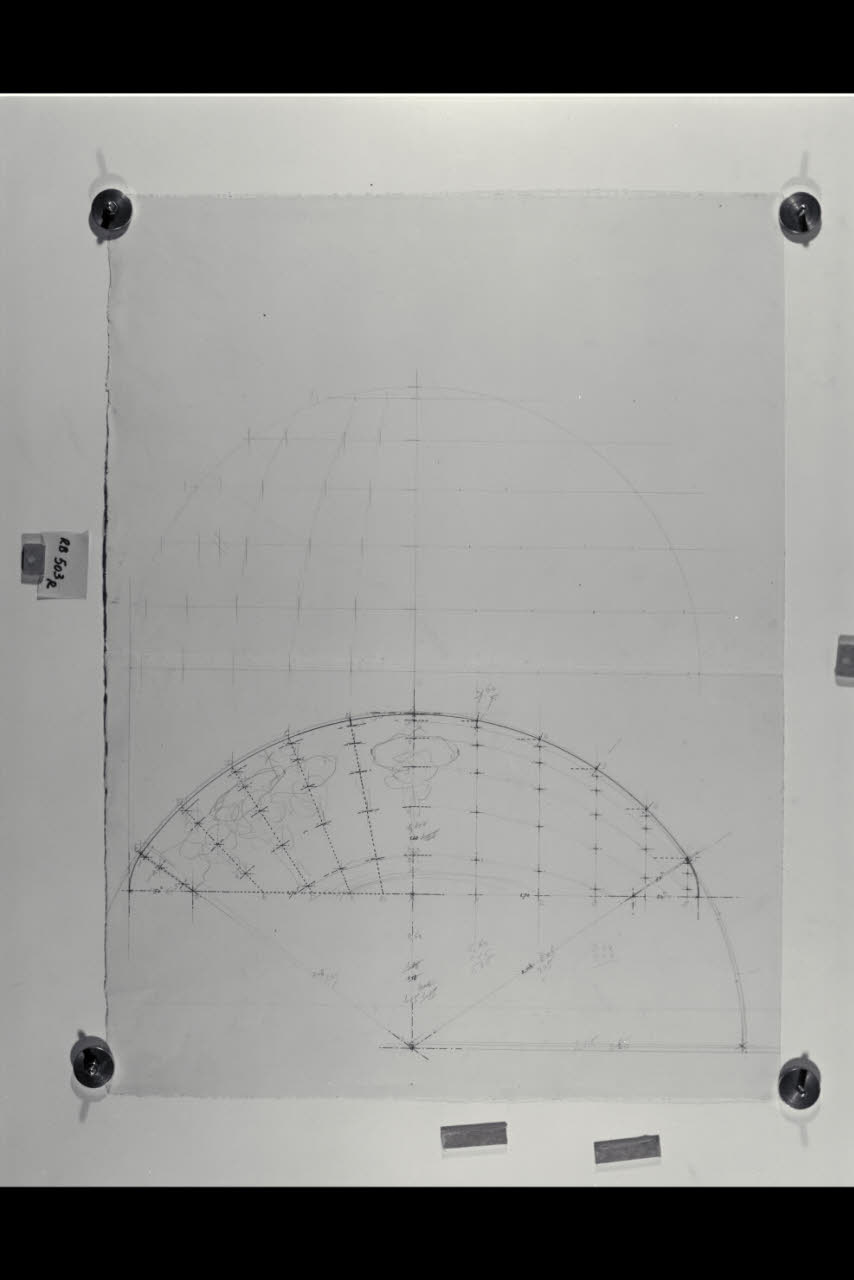 Schema per la decorazione del catino del Nicchione nella Nuova Pinacoteca Vaticana (disegno) di Beltrami, Luca (sec. XX)