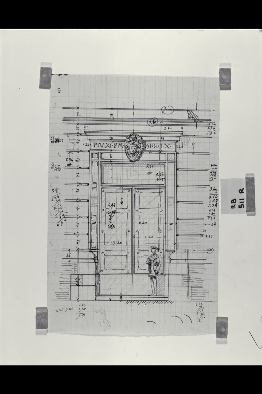 Disegno di un ingresso della Nuova Pinacoteca Vaticana (disegno) di Beltrami, Luca ((?)) (sec. XX)