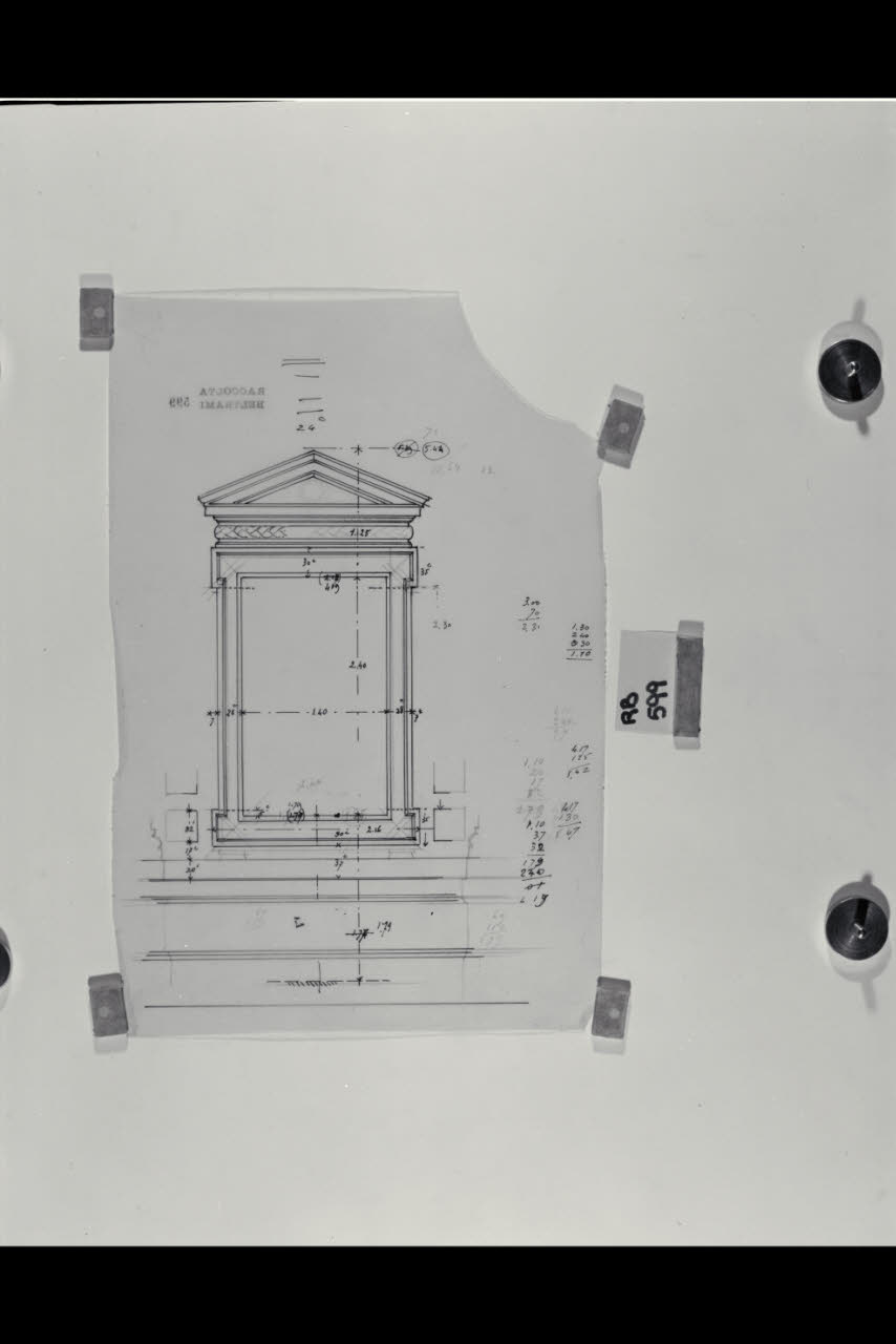 Prospetto dell'edicola per la facciata principale nella Nuova Pinacoteca Vaticana (disegno) di Beltrami, Luca ((?)) (sec. XX)