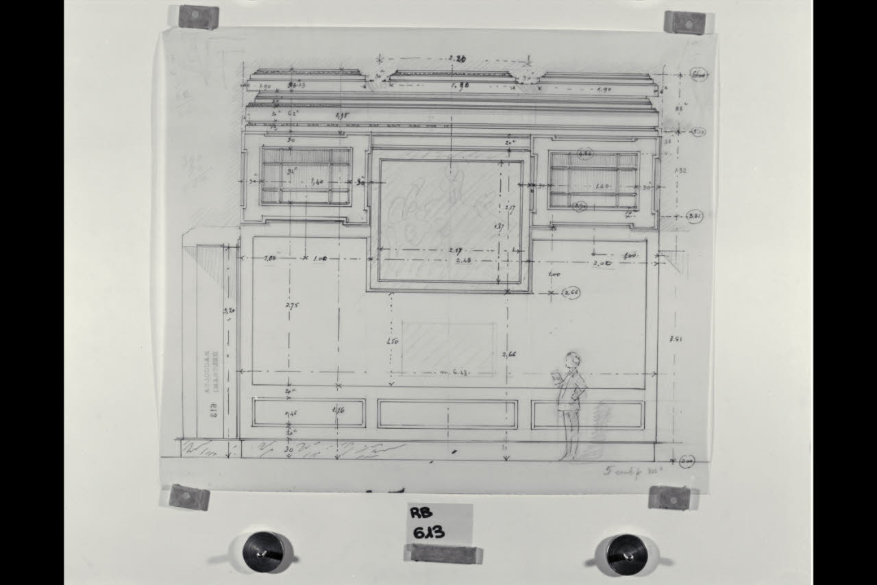 Prospetto della parete di un locale nella Nuova Pinacoteca Vaticana (disegno) di Beltrami, Luca ((?)) (sec. XX)