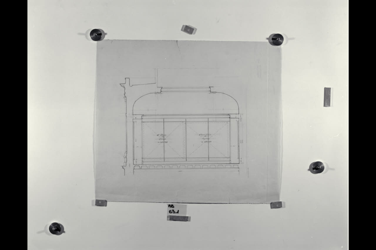 Prospetto della collocazione delle tele con San Paolo in Atene e Il sacrificio di Listra nella Nuova Pinacoteca Vaticana (disegno) di Beltrami, Luca ((?)) (sec. XX)