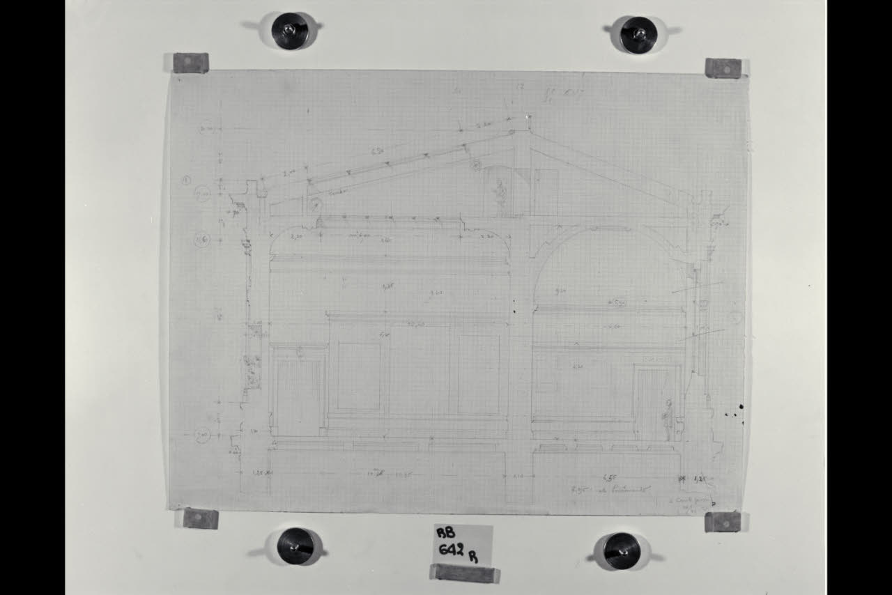 Sezione trasversale all'altezza della sala V nella Nuova Pinacoteca Vaticana (disegno) di Beltrami, Luca (sec. XX)