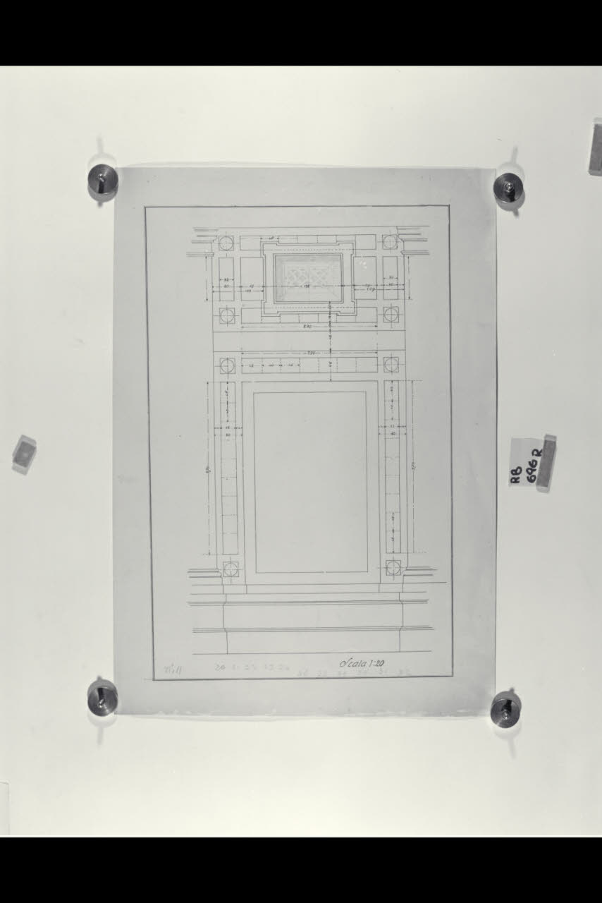 Prospetto di un comparto per le pareti esterne con schema della decorazione nella Nuova Pinacoteca Vaticana (disegno) di Beltrami, Luca ((?)) (sec. XX)