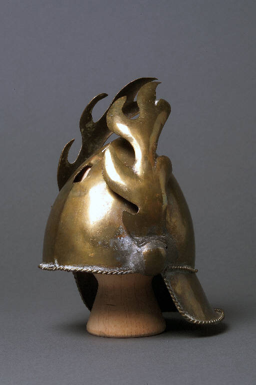 elmo di marionetta - manifattura Italia settentrionale (fine sec. XIX)