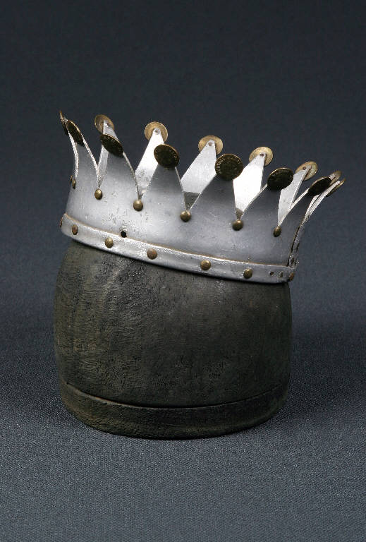 corona di burattino - manifattura emiliana (fine sec. XIX)