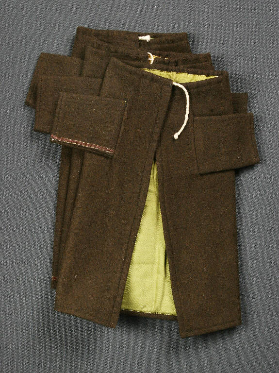 Frate (mantello di burattino) - manifattura emiliana (fine sec. XIX)