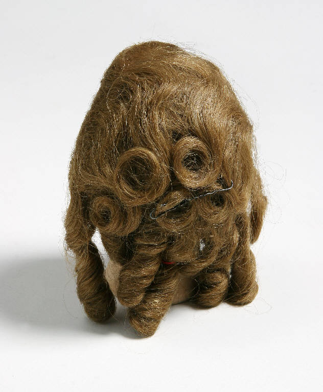 parrucca di burattino - manifattura emiliana (fine sec. XIX)