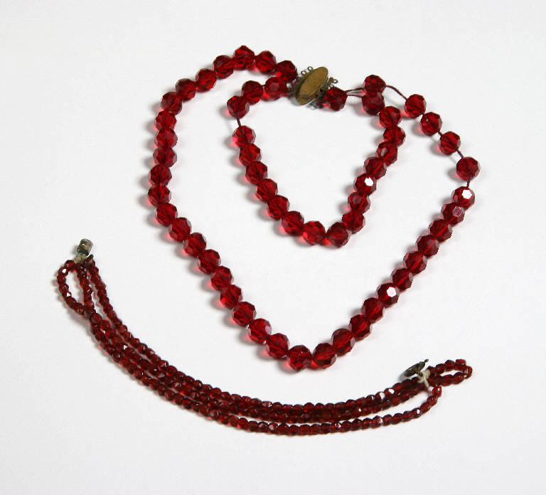 parure - ambito emiliano (fine sec. XIX)