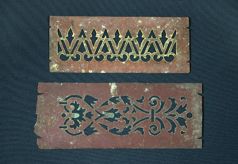 Motivi decorativi geometrici e floreali (cartone per trasposizione) - ambito emiliano (fine sec. XIX)