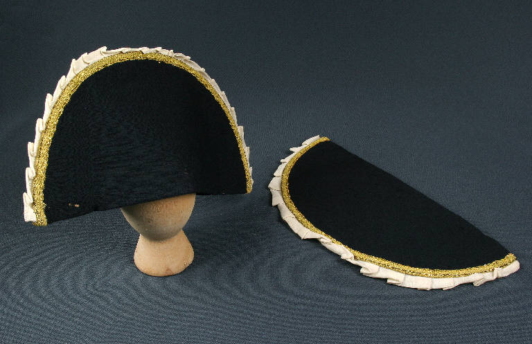 cappello di burattino - ambito emiliano (fine sec. XIX)