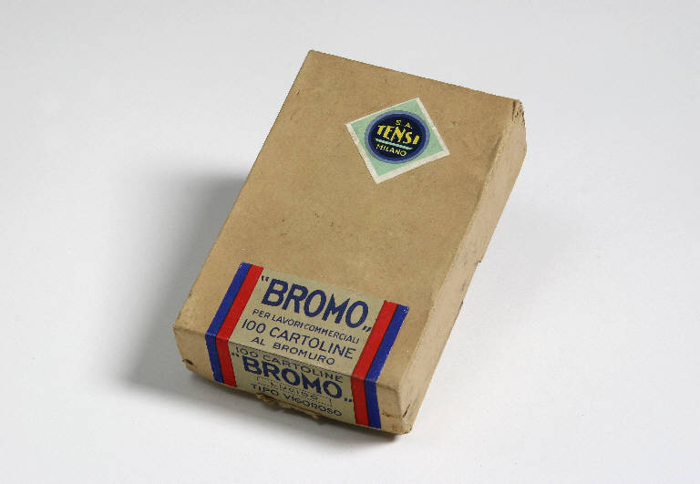 scatola con borchie - ambito emiliano (fine sec. XIX)