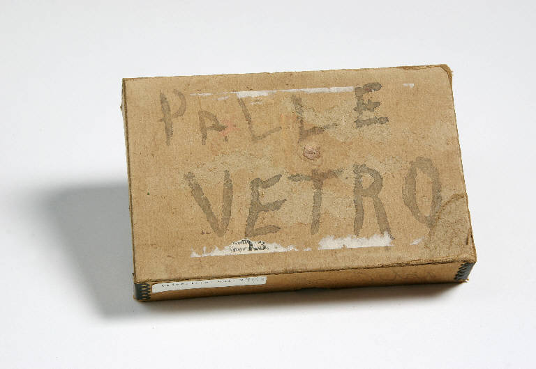 scatola con goccie di cristallo - ambito emiliano (fine sec. XIX)