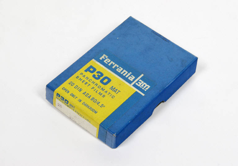 scatola con lamette - ambito emiliano (prima metà sec. XX)