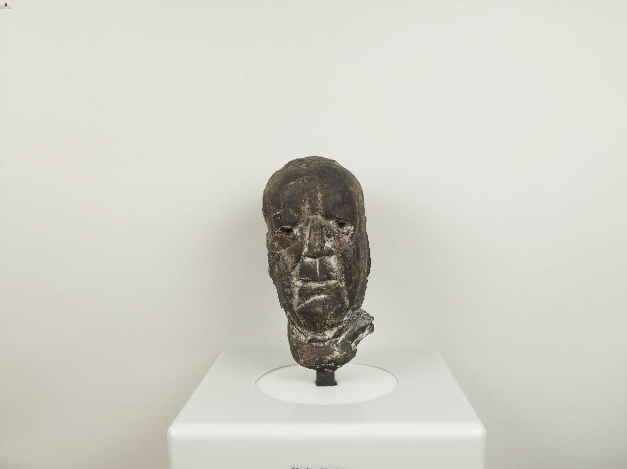 Ritratto di Mies Van Der Rohe, ritratto maschile (testa) di Marini, Marino (sec. XX)