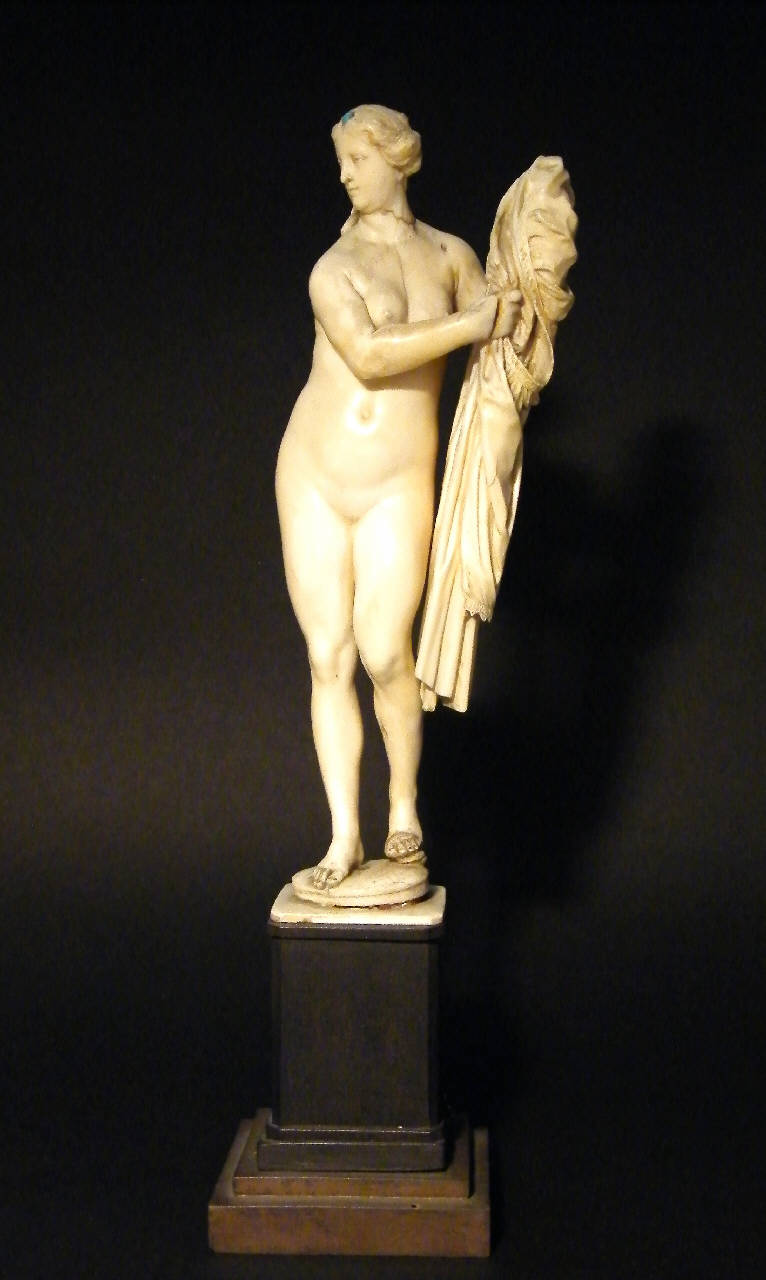 Venere al bagno (statuetta) - bottega francese (sec. XVII)