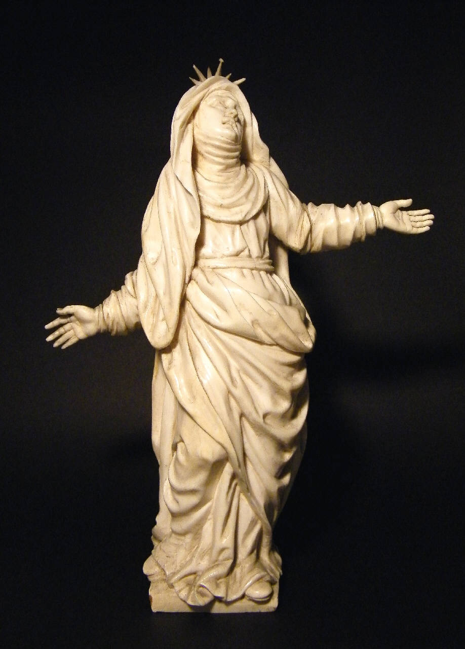 Madonna dolente ai piedi della croce (statuetta devozionale) - bottega tedesca (?) (sec. XVII)