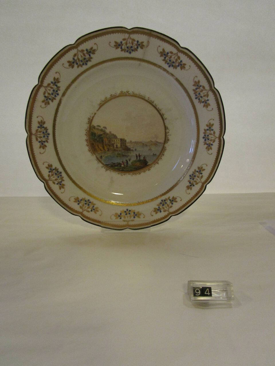 piatto di Napoli, Real Fabbrica (inizio sec. XIX)