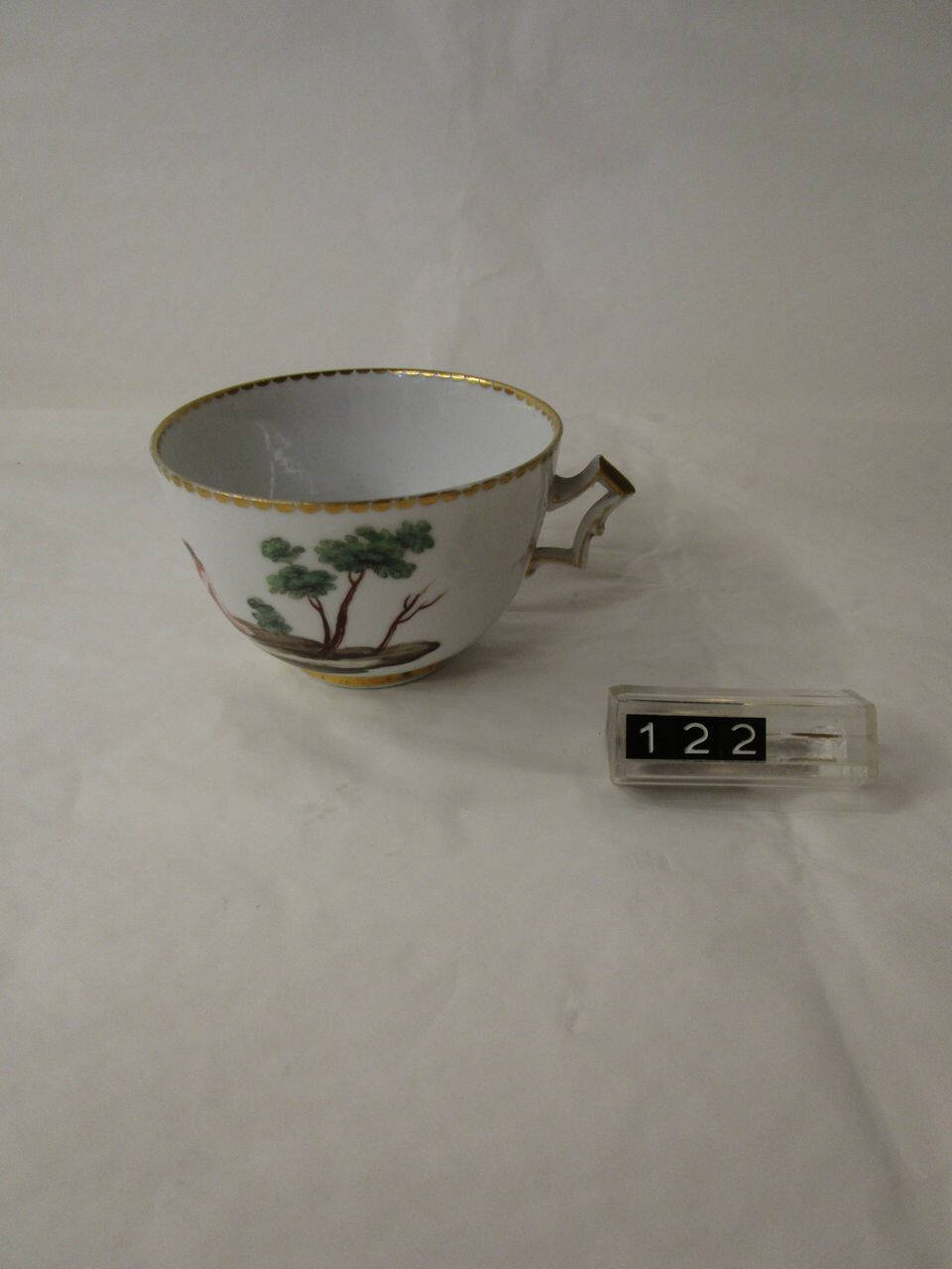 tazzina di Doccia, Manifattura Ginori (seconda metà sec. XVIII)